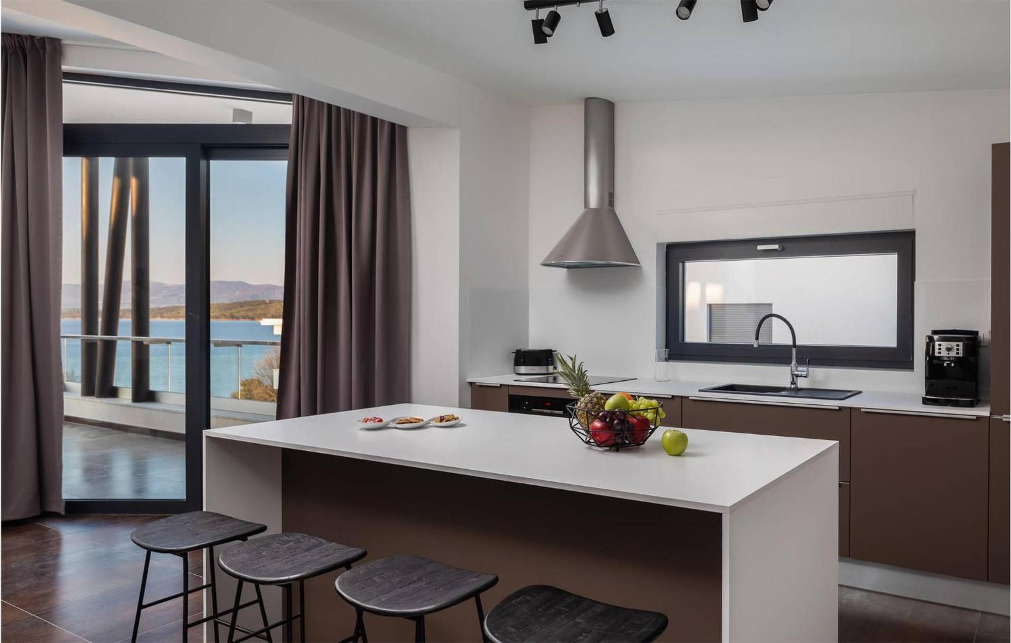 Nice Apartment In Zidarici With Wifi Вантачичи Екстериор снимка
